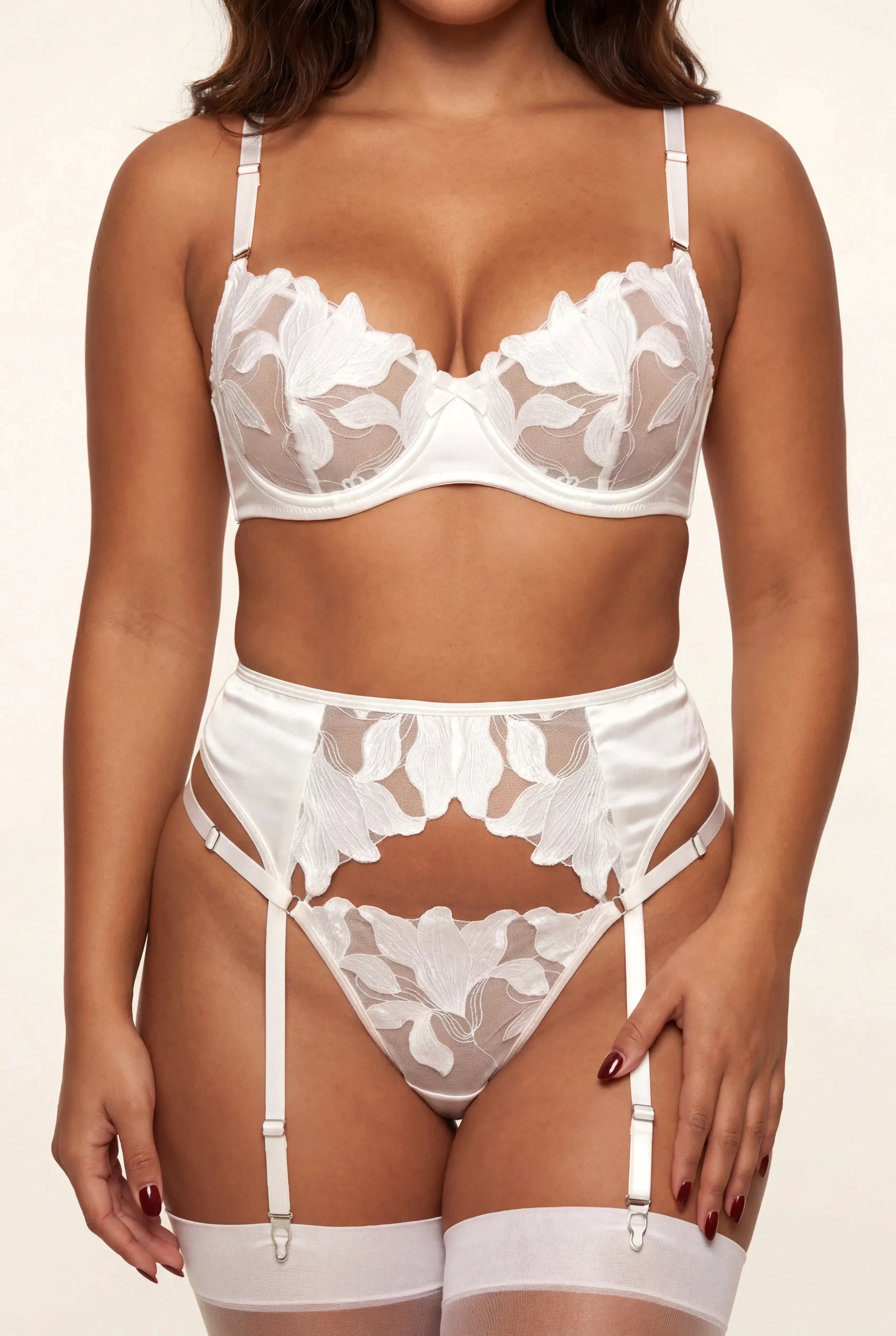 Vierdelige lingerieset - PEARL - NAKED Underwear - Productclose-up voorkant