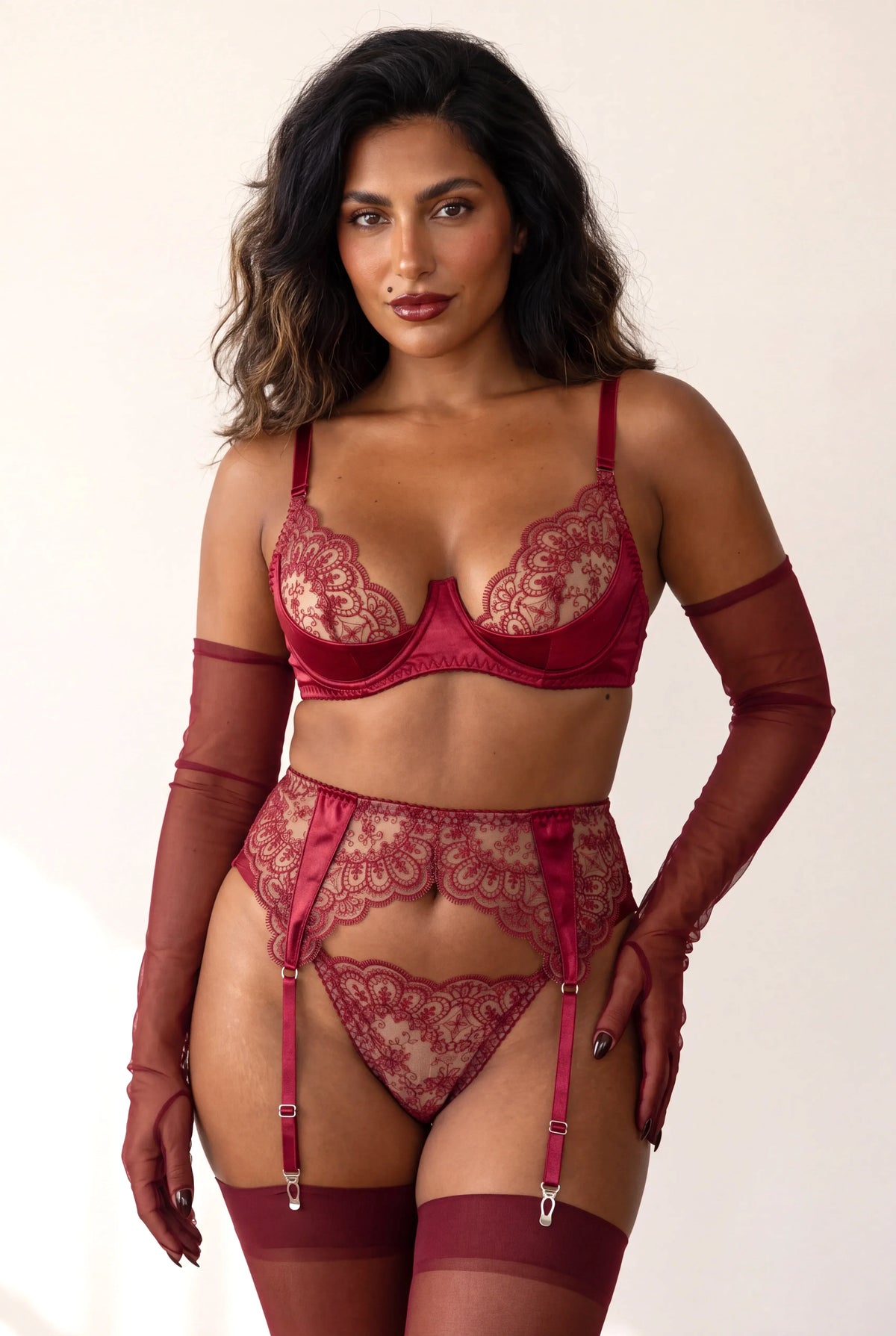 Driedelige lingerieset - EMBRACE Bordeaux